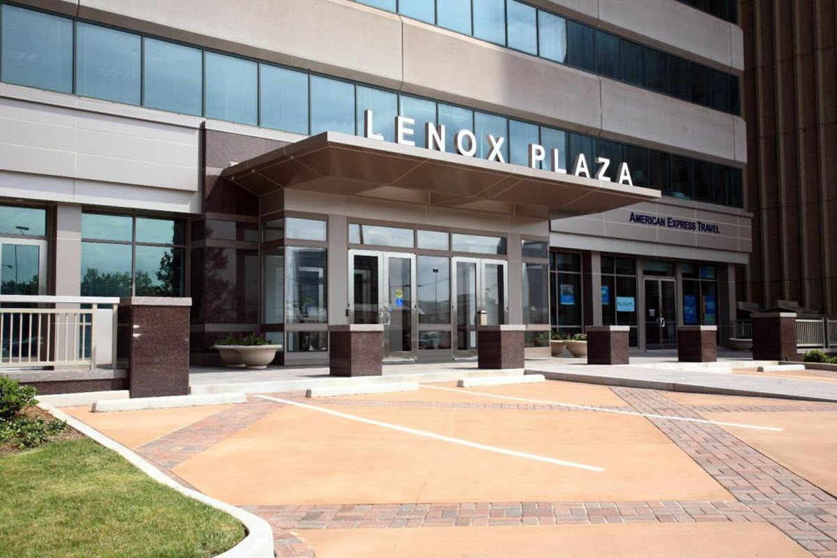 Lenox Plaza